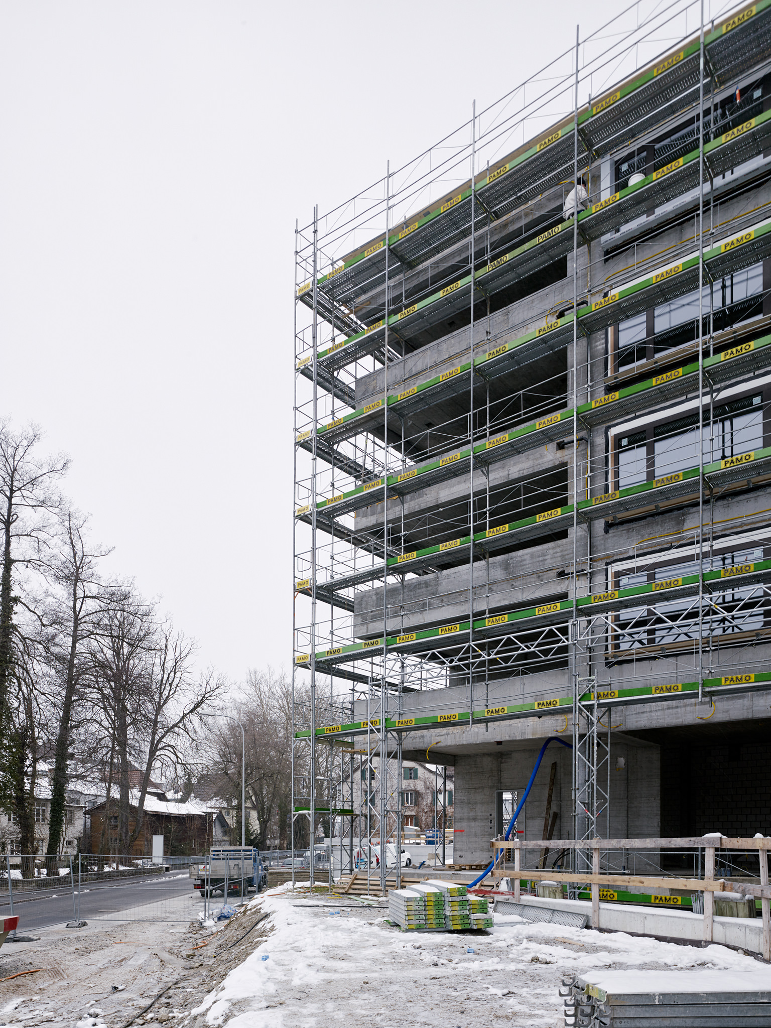 E15541 Alpa 049244 SCREEN